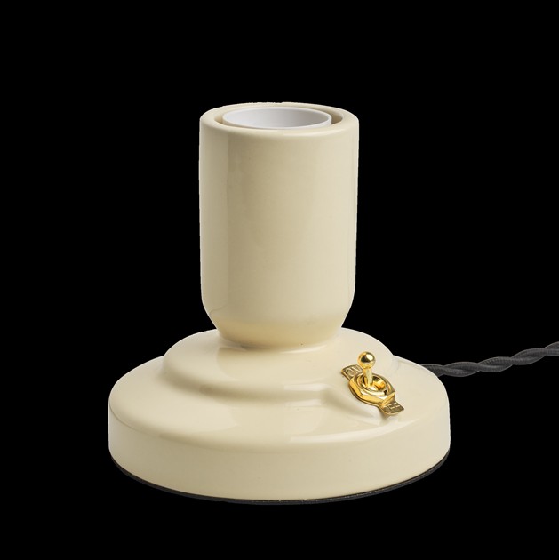 RETRO bordslampa porslin vanilla 1,8m tvinnad textilkabel